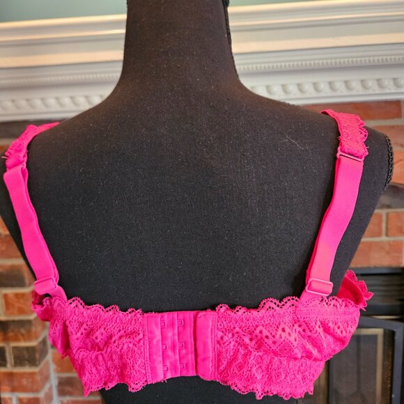 Auden Hot Pink, Lacy Bra, No Wire. Size 46C. - Picture 3 of 4